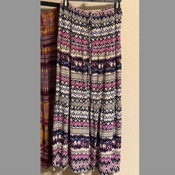 MOSSIMO SUPPLY CO. African Print Tiered Maxi Skirts (Set of 2) - Size L - Picture 6 of 6